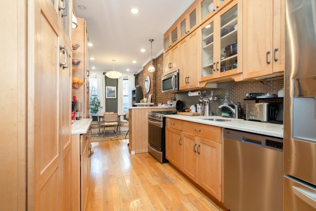 94 Wyckoff Street, Unit 1R photo 6