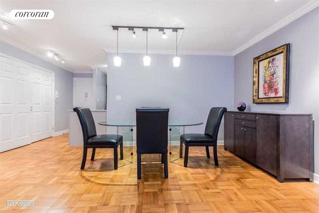 139 East 33rd Street, Unit 7L photo 3