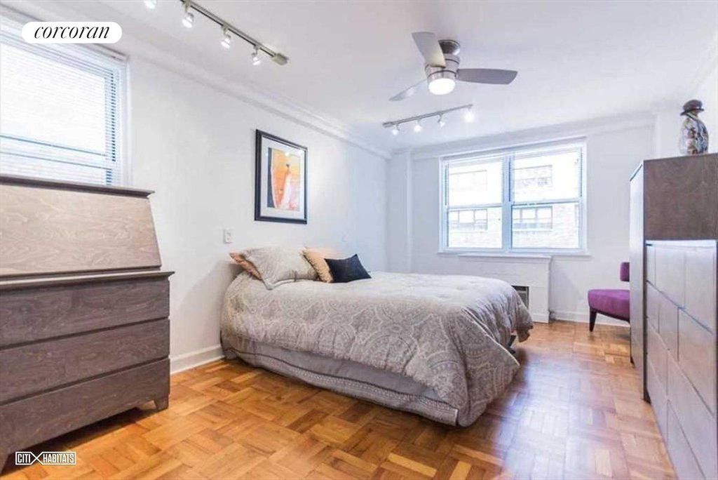 139 East 33rd Street, Unit 7L photo 4