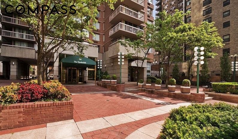 235 East 40th Street, Unit 34B photo 19
