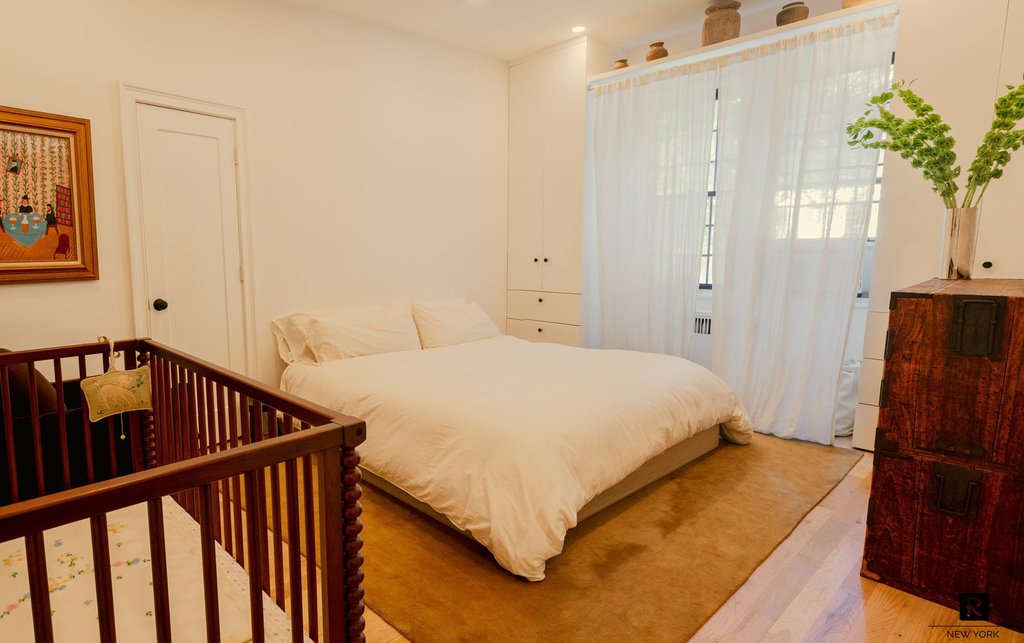 78 Eighth Avenue, Unit 1D photo 3