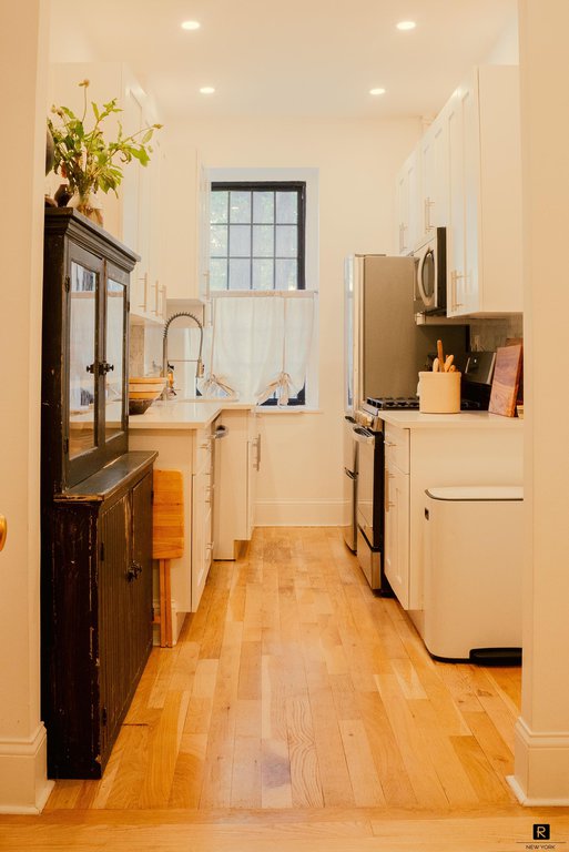 78 Eighth Avenue, Unit 1D photo 6