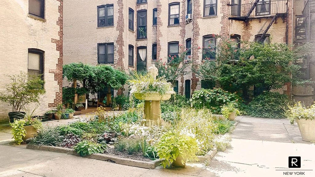 78 Eighth Avenue, Unit 1D photo 8
