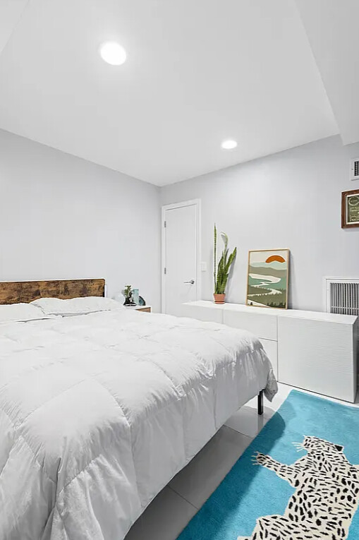 445 West 54th Street, Unit 1E photo 11