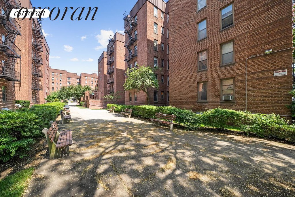 2190 Brigham STREET, Unit 1D