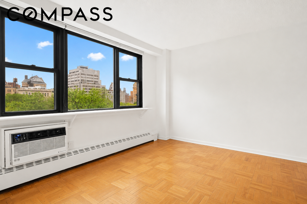 230 East 15th Street, Unit 9B photo 5