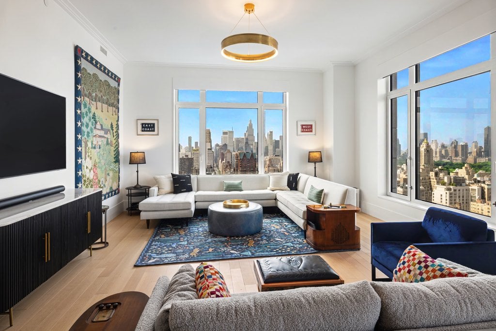 200 East 83rd Street, Unit 32B
