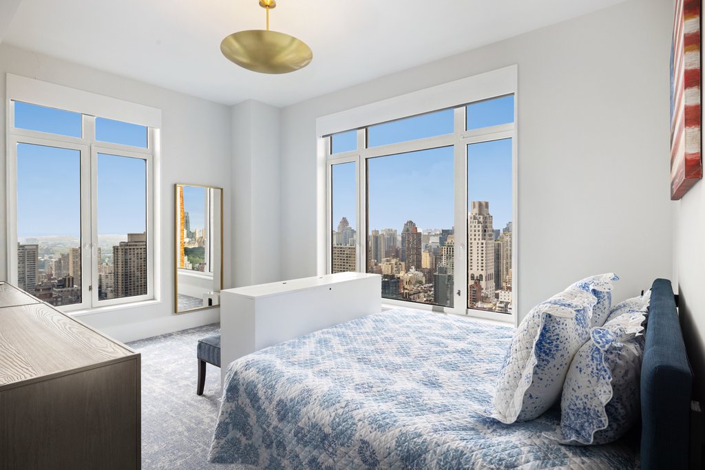 200 East 83rd Street, Unit 32B photo 13