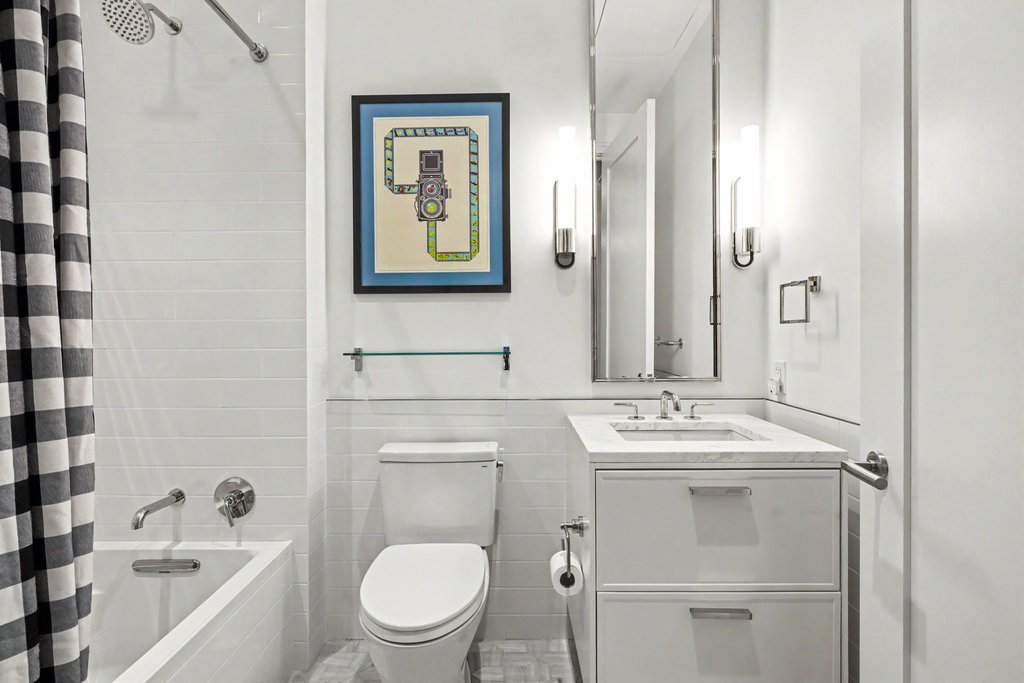 200 East 83rd Street, Unit 32B photo 19