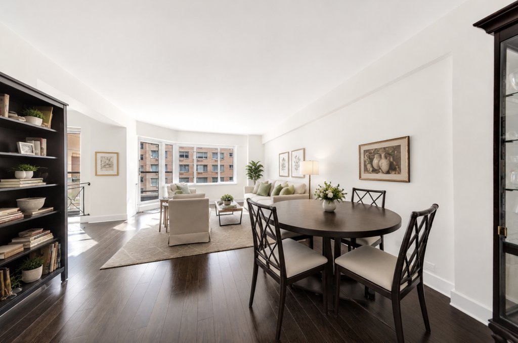 36 Sutton Place South, Unit 11B