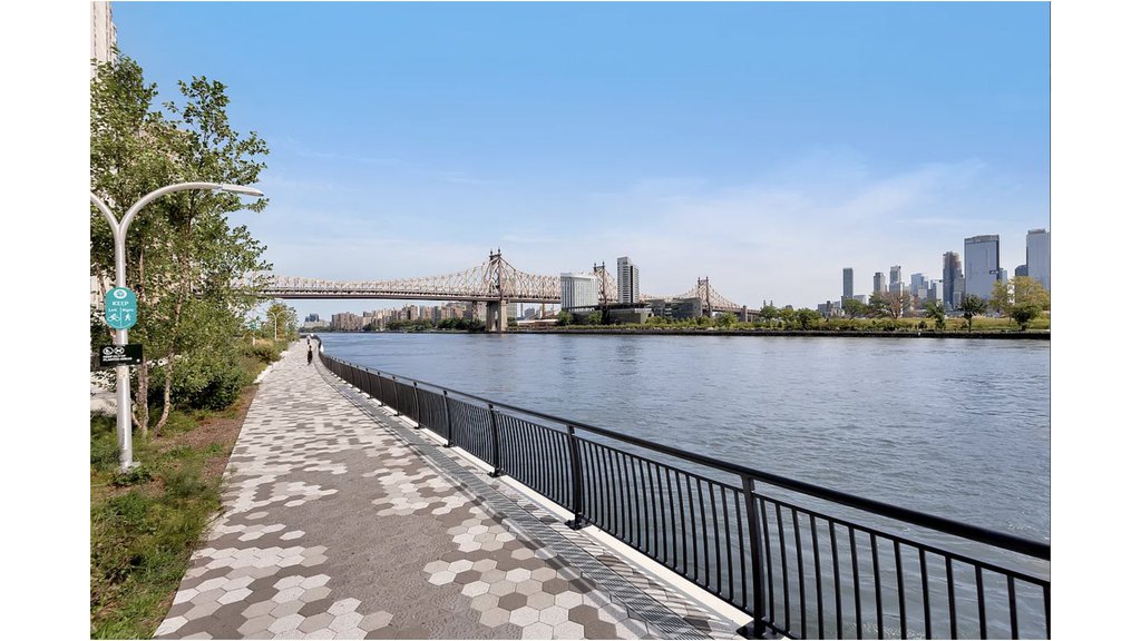 36 Sutton Place South, Unit 11B photo 12