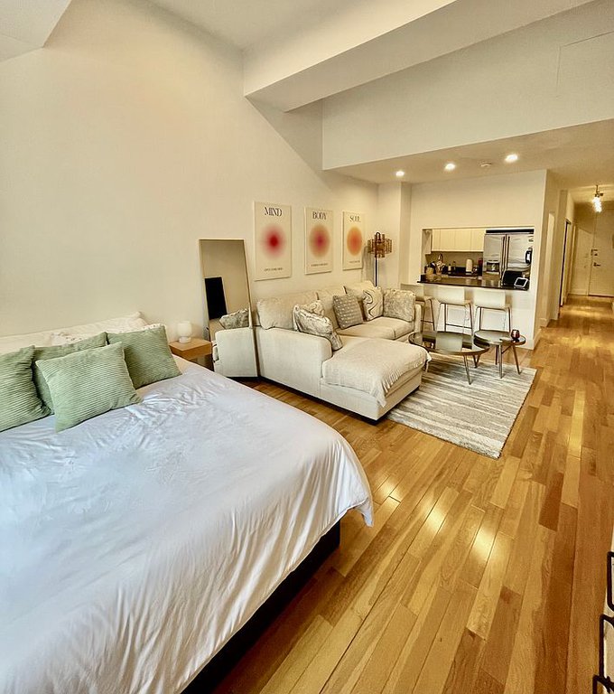 99 John Street, Unit 1203 photo 2