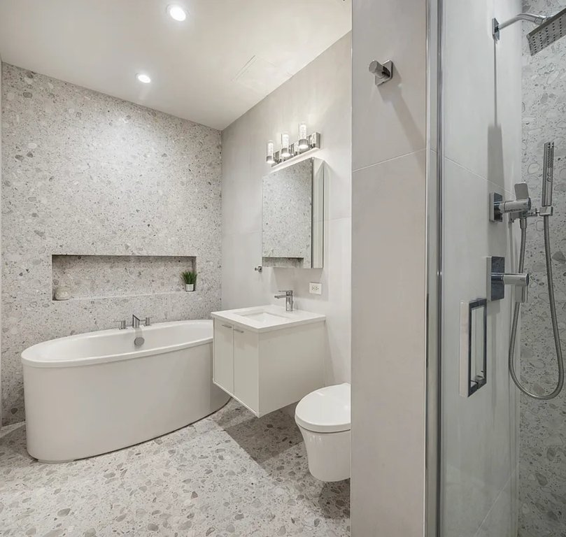 21 Astor Place, Unit 2G photo 7