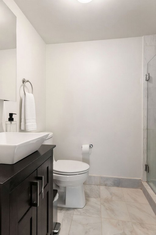736 West 187th Street, Unit 302 photo 12