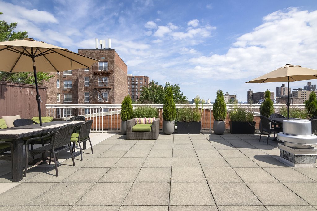 736 West 187th Street, Unit 302 photo 15