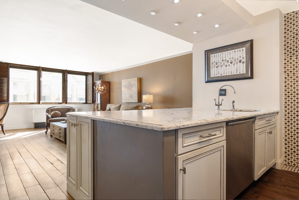 280 Park Avenue South, Unit 8D photo 3