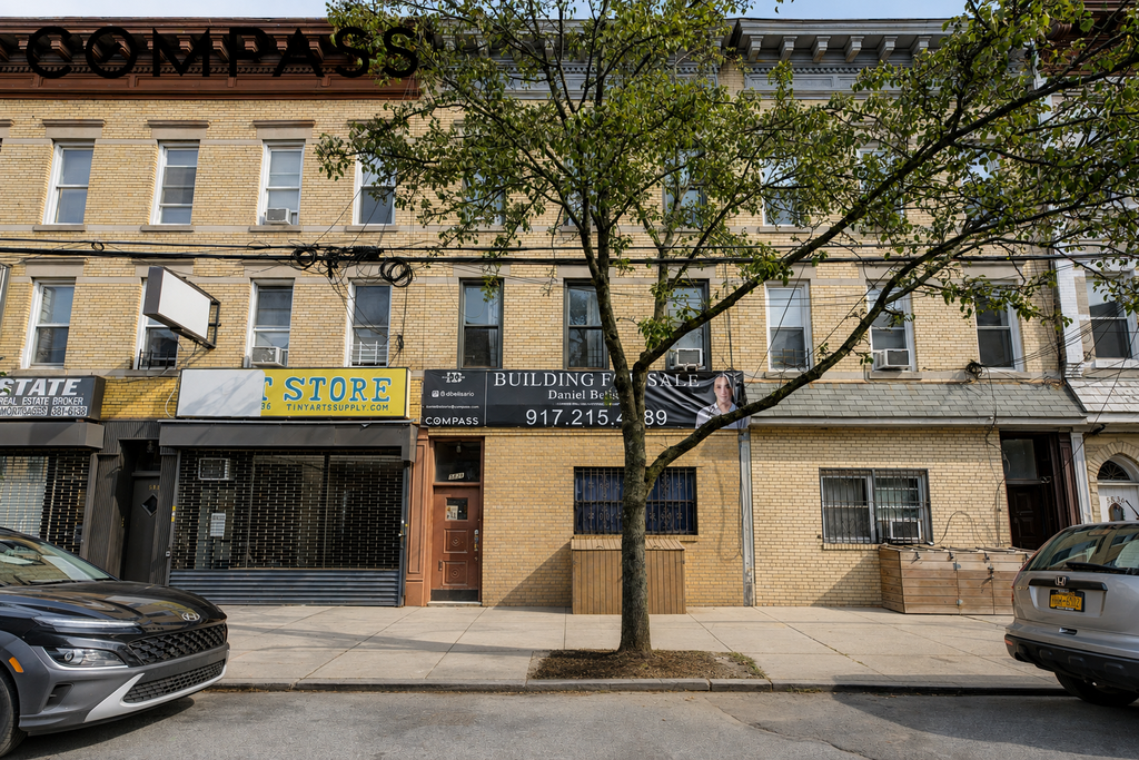 58-40 Catalpa Avenue – For Sale photo 2