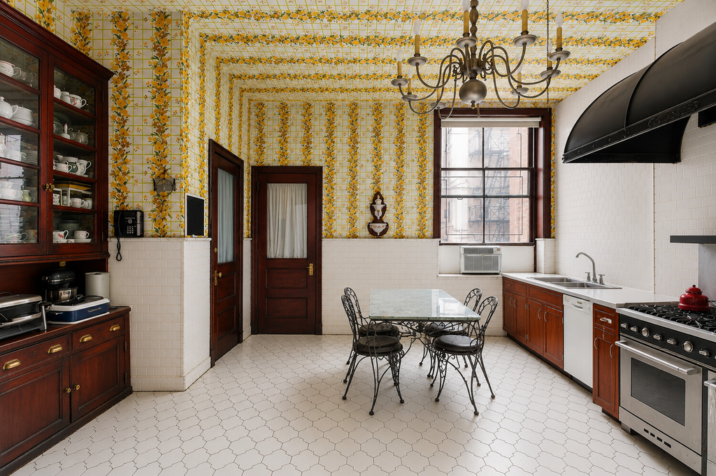 21 East 81st Street – For Sale photo 13