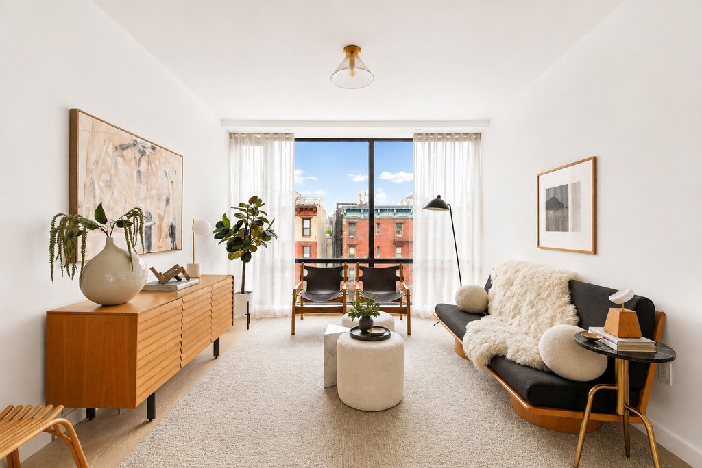 75 First Avenue, Unit 6C photo 2