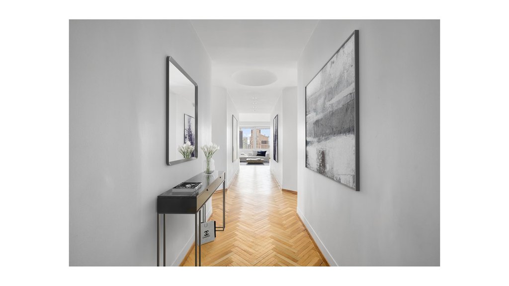 150 West 56th Street, Unit 5101 photo 5