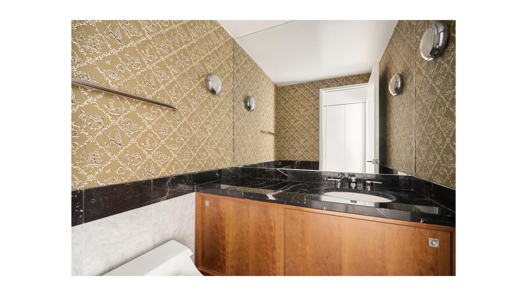 150 West 56th Street, Unit 5101 photo 12