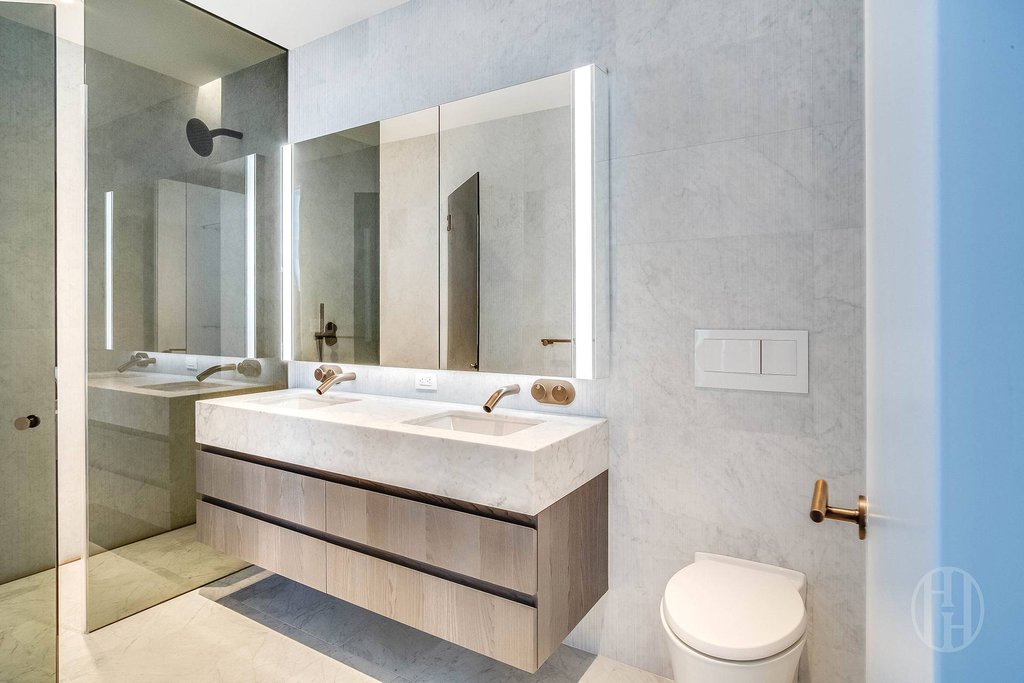 130 William Street, Unit 39A photo 4