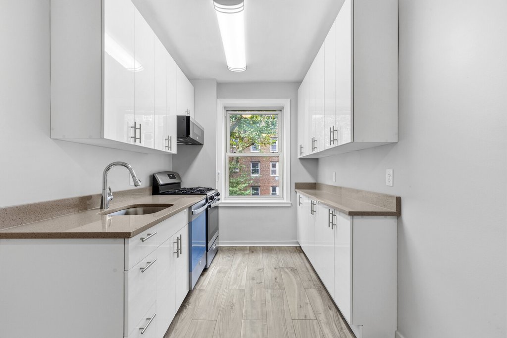48-17 42nd Street, Unit 4C photo 5