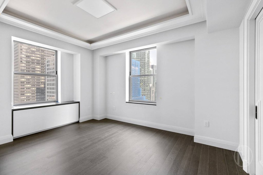 303 Park Avenue, Unit 2905 photo 10