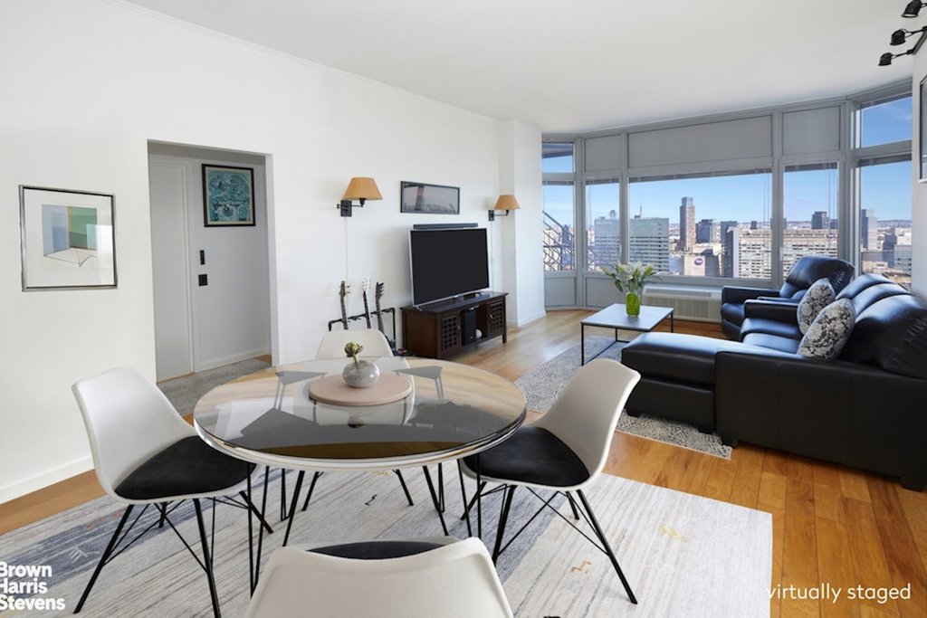 200 East 32nd Street, Unit 32A