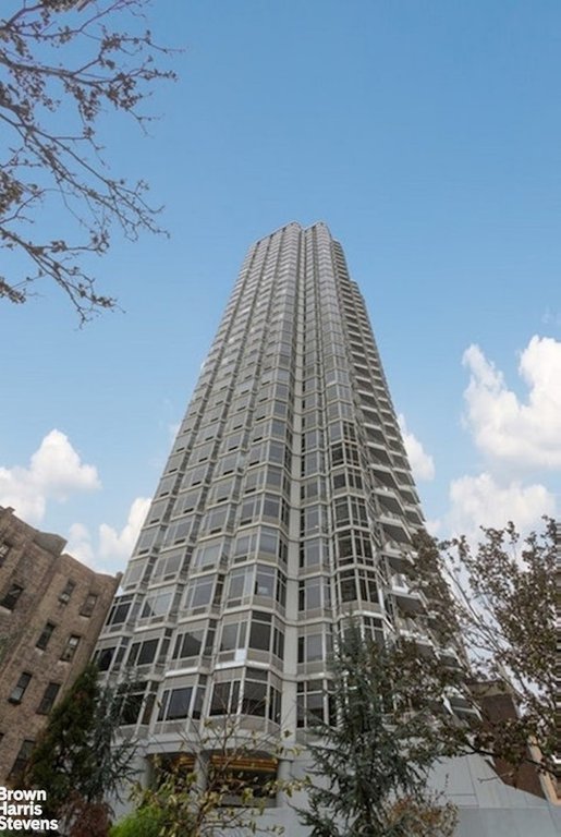 200 East 32nd Street, Unit 32A photo 19