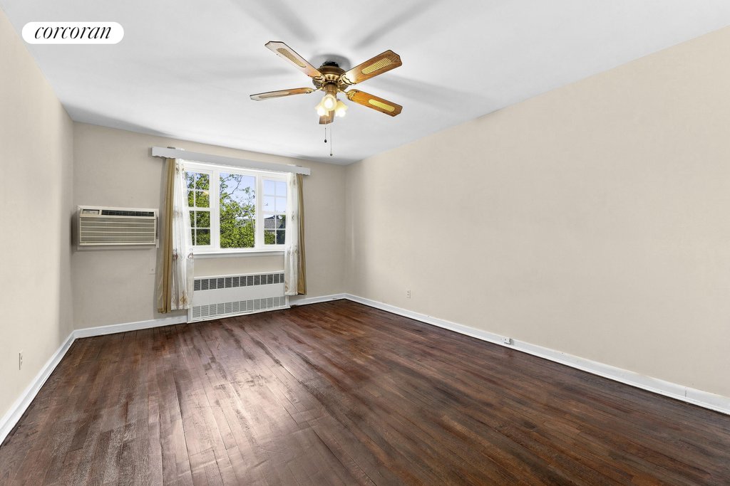 706 East 95th Street – For Sale photo 5