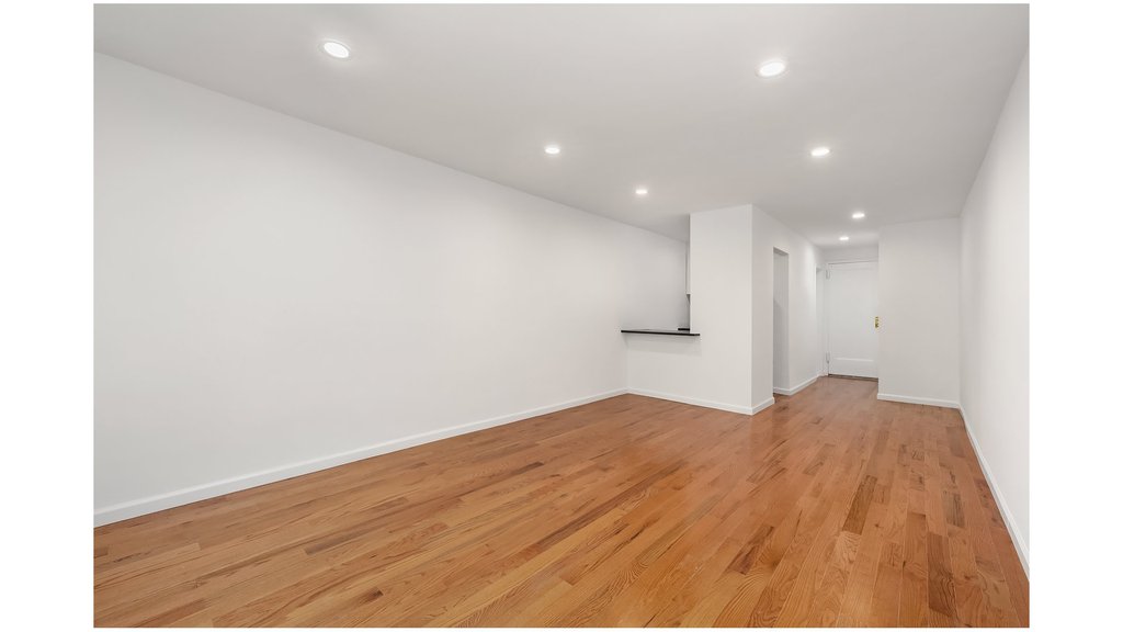 212 East 77th Street, Unit 4D photo 4