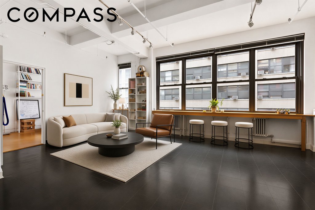 335 West 38th Street, Unit 4 photo 12