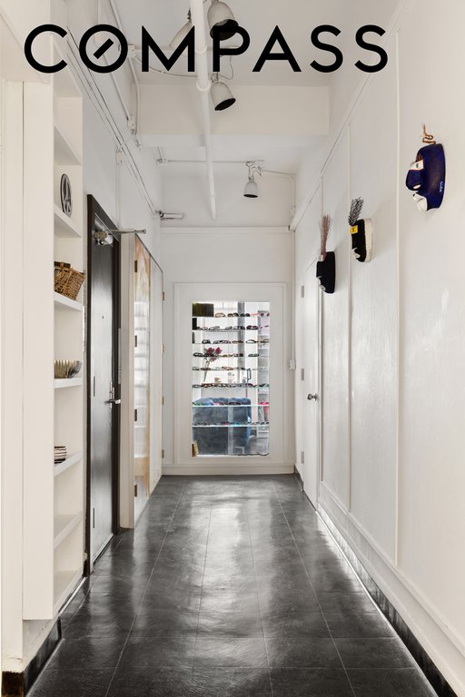 335 West 38th Street, Unit 4 photo 15