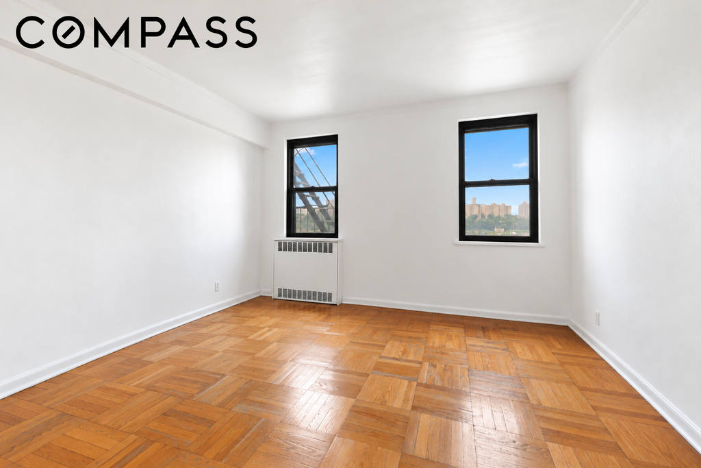 90 Park Terrace East, Unit 5B photo 4