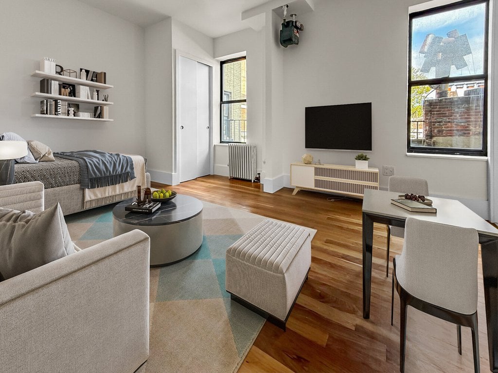 455 Hudson Street, Unit 22 photo 3