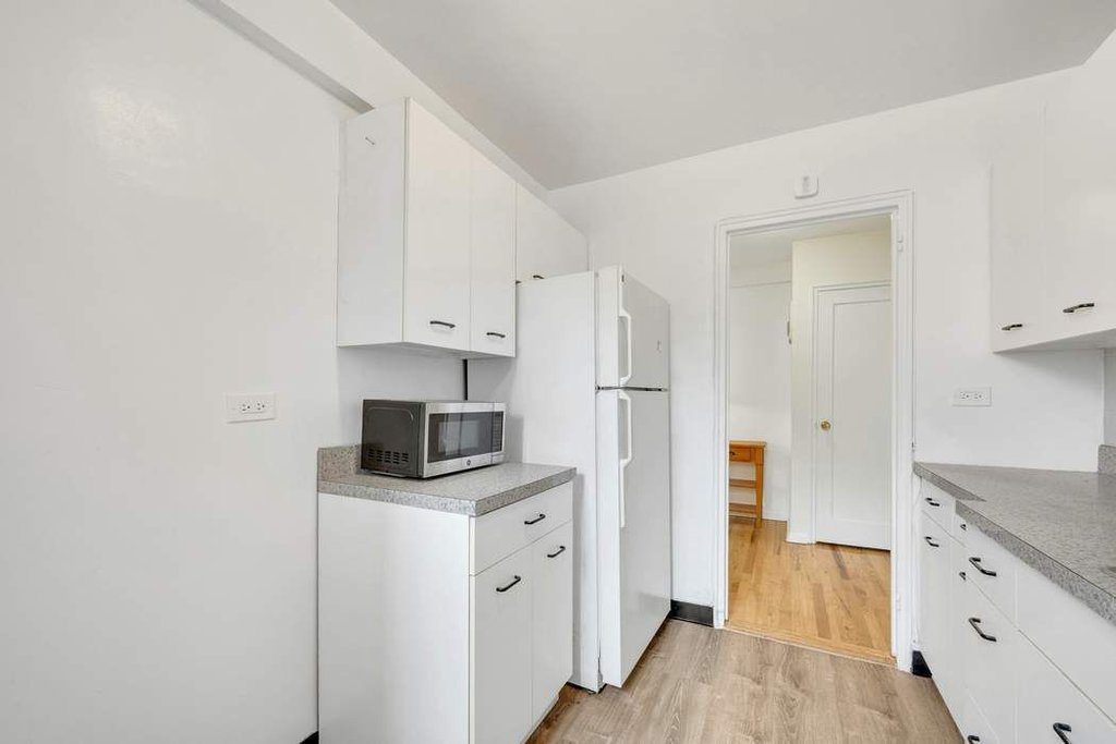 5610 Netherland avenue, Unit 1G photo 5
