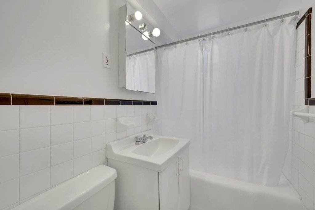 5610 Netherland avenue, Unit 1G photo 16