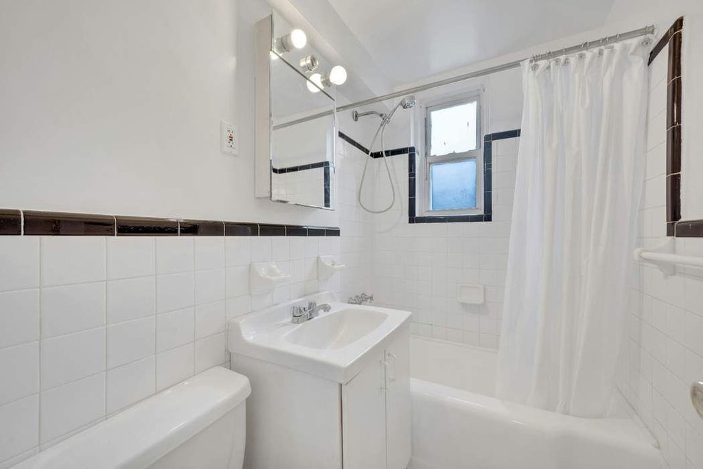 5610 Netherland avenue, Unit 1G photo 17