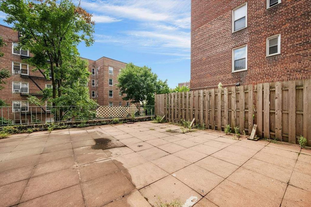 5610 Netherland avenue, Unit 1G photo 32