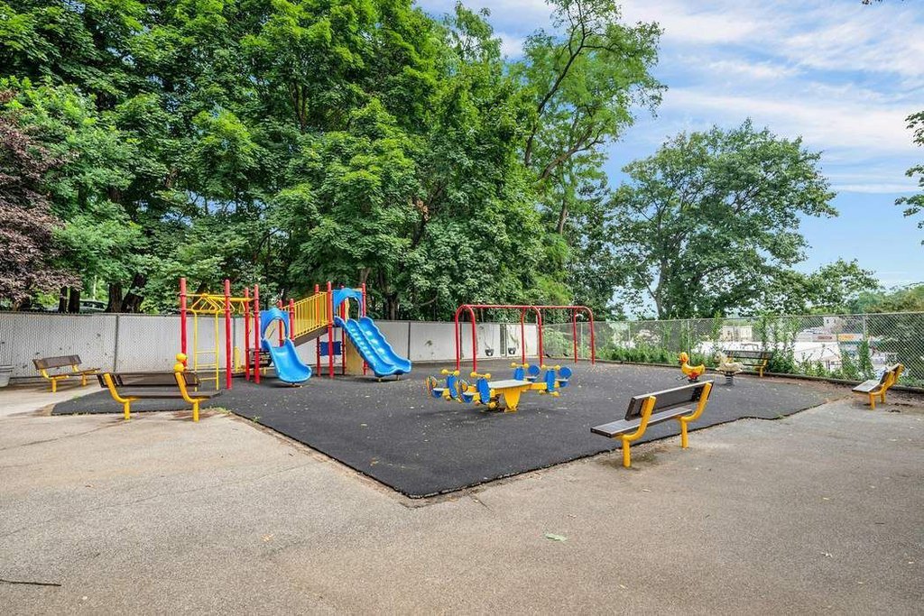5610 Netherland avenue, Unit 1G photo 36