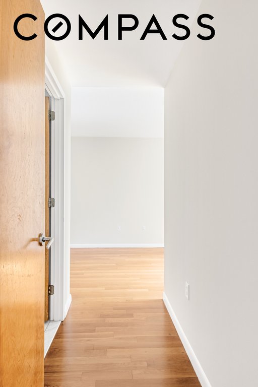 736 West 187th Street, Unit 506 photo 8
