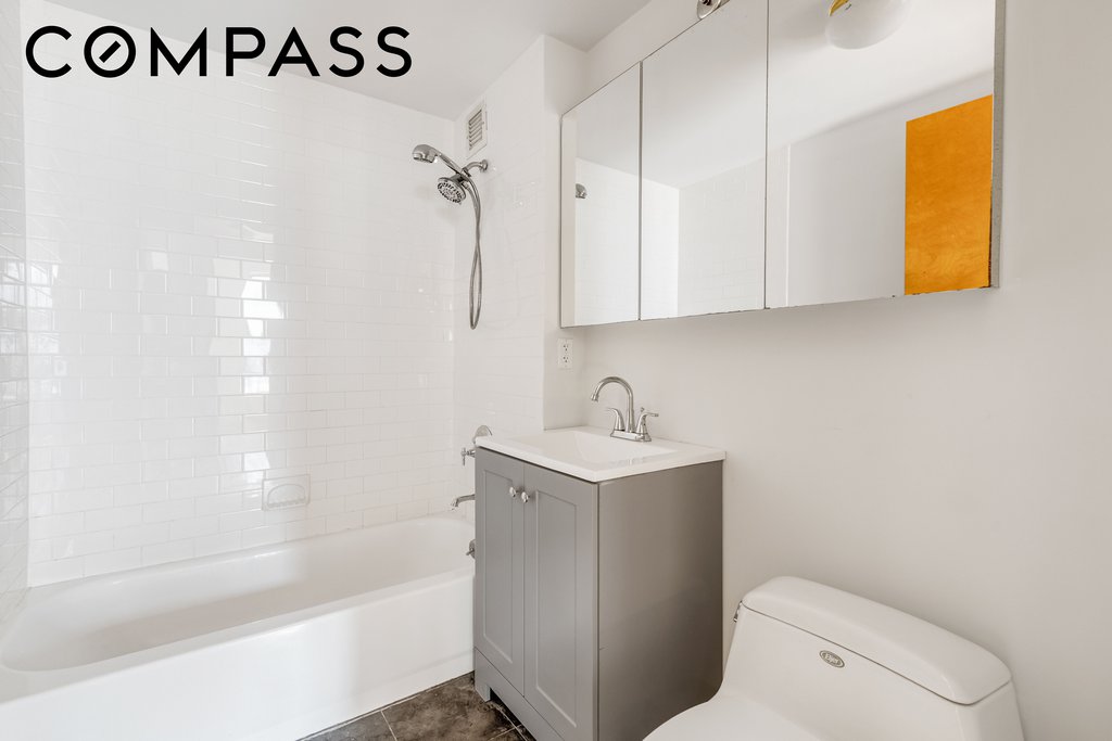 736 West 187th Street, Unit 506 photo 18