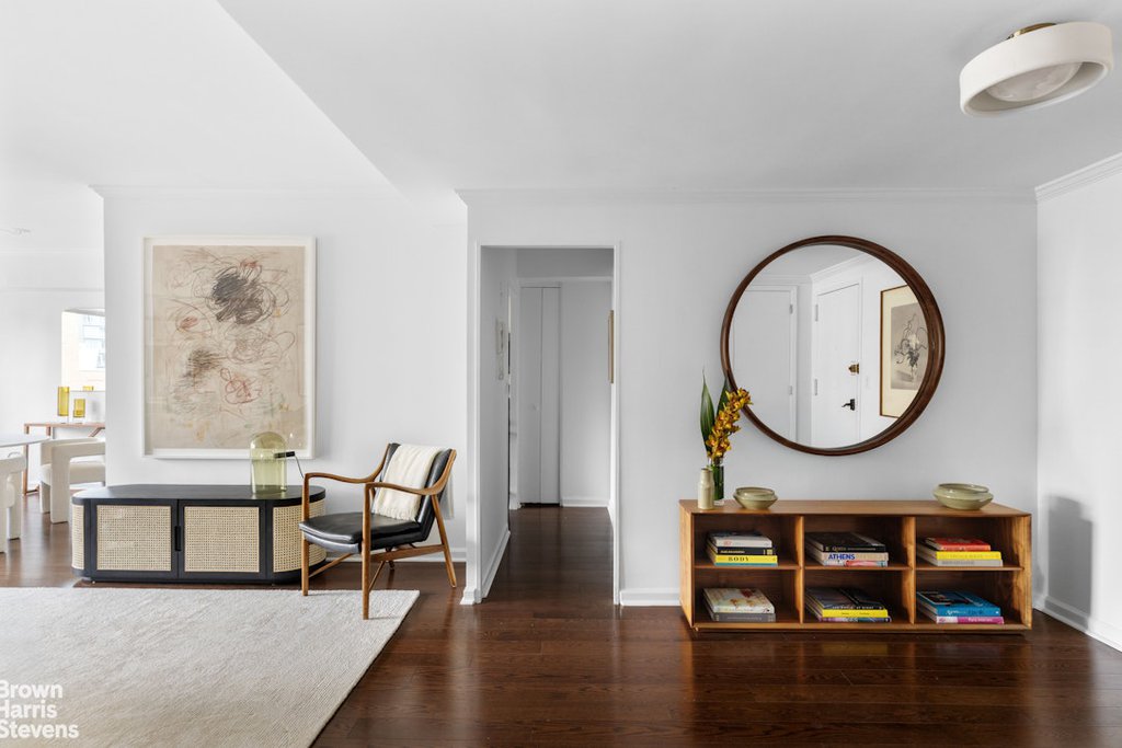 370 East 76th Street, Unit C1001 photo 3