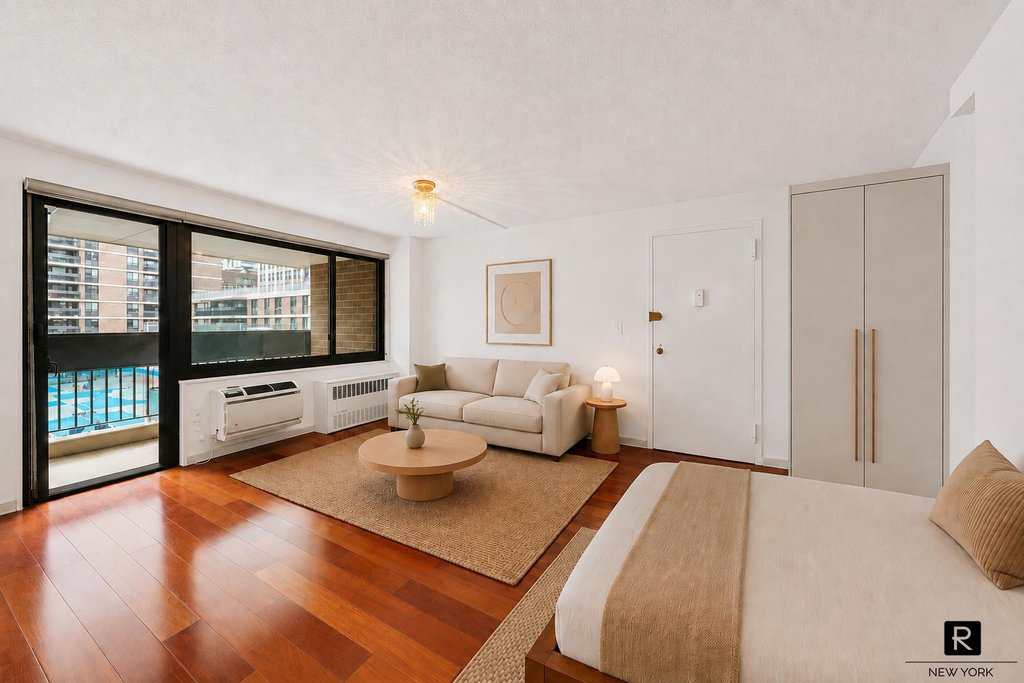 90 Gold Street, Unit 5A photo 2