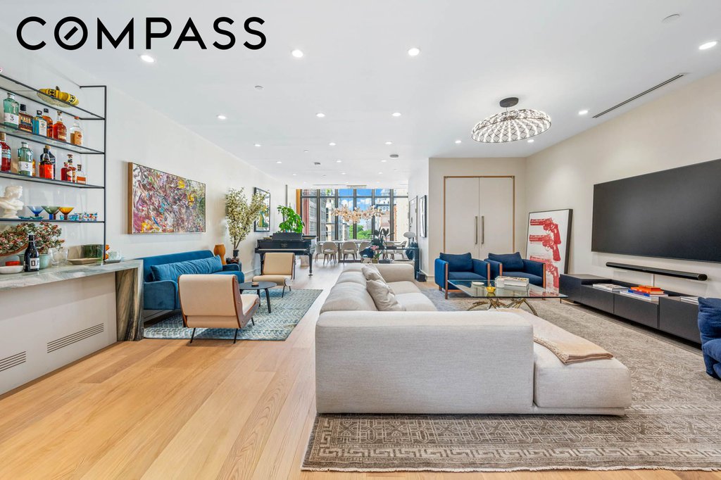 716 Broadway, Unit PH6 photo 5