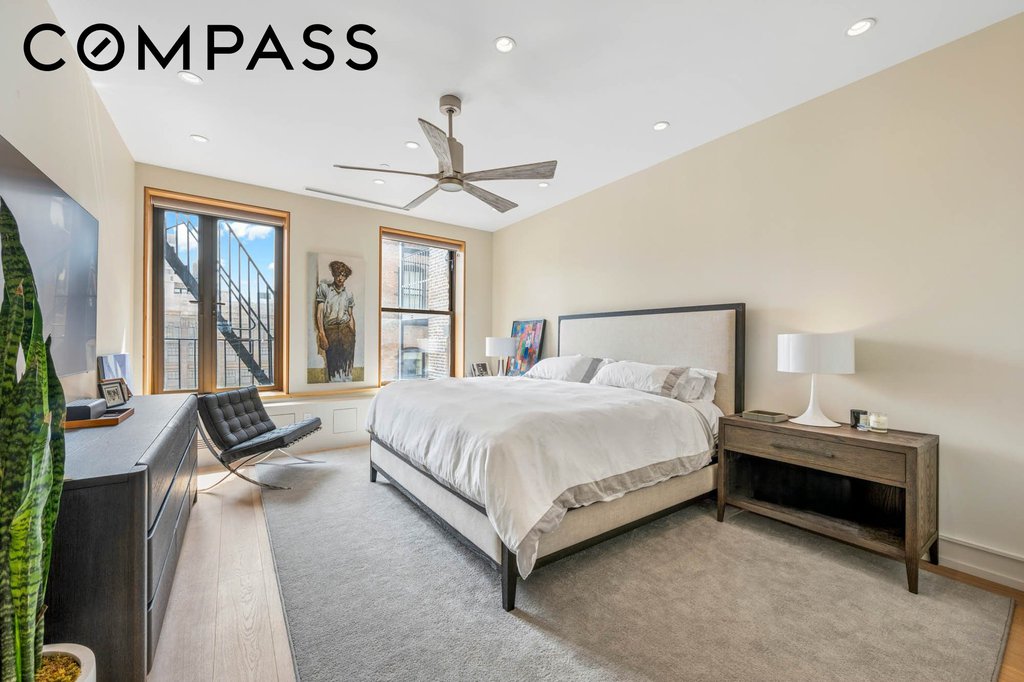 716 Broadway, Unit PH6 photo 9