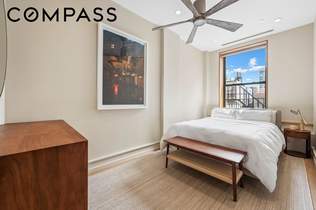 716 Broadway, Unit PH6 photo 12