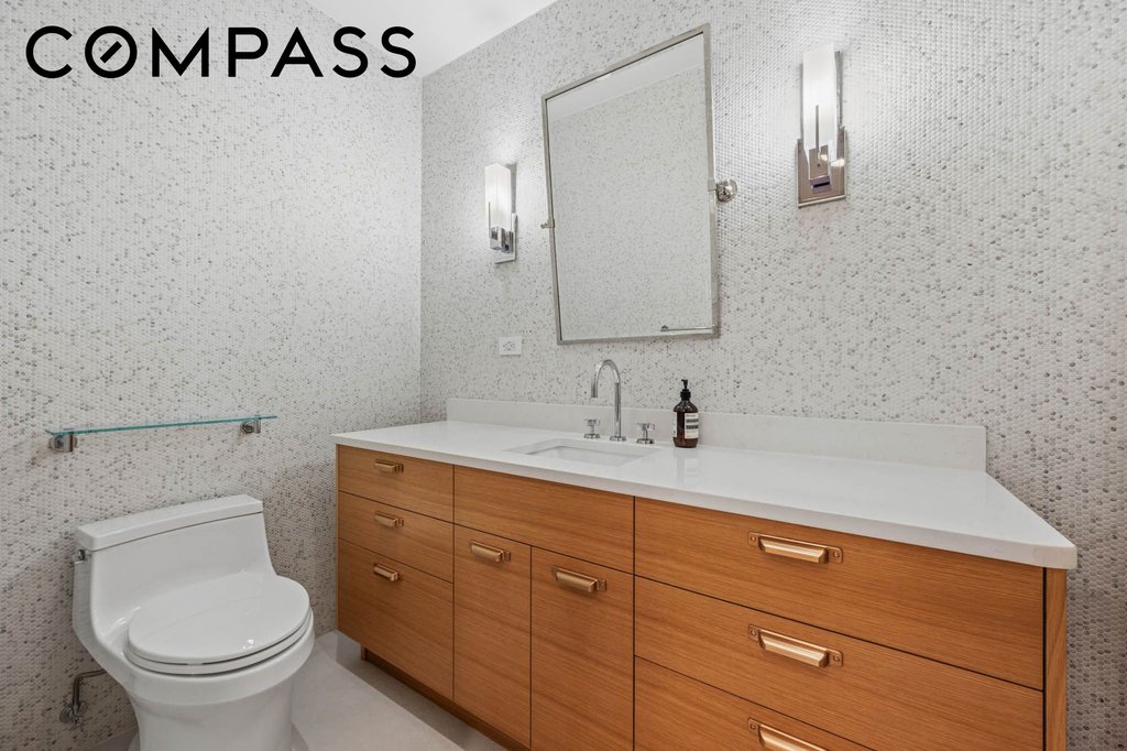 716 Broadway, Unit PH6 photo 15