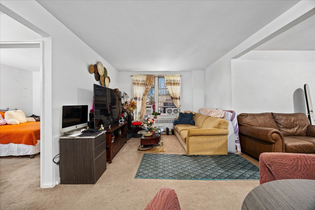 60-11 Broadway, Unit 3A photo 7